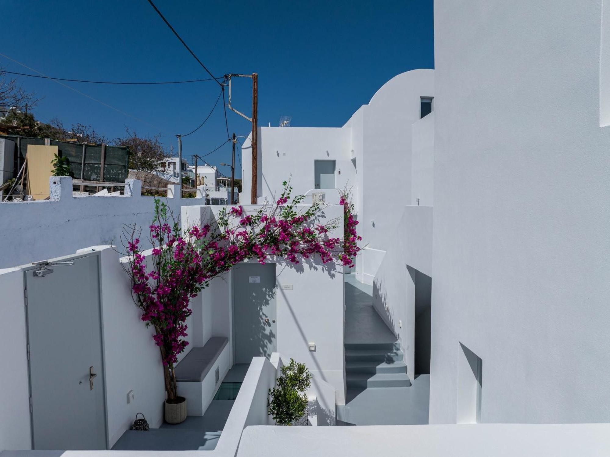 Cycladic Suites & Spa Fira (Santorini) Exterior foto